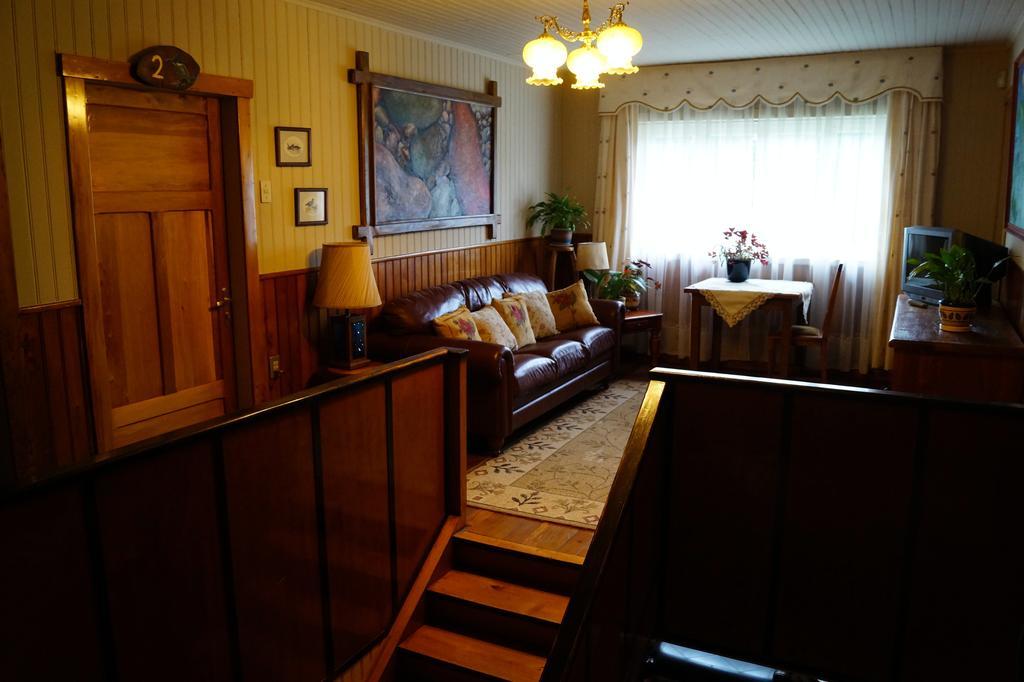 Tradicion Austral Bed & Breakfast Puerto Varas Exterior foto